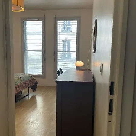 2 Pers Proche Montmartre Homestay
