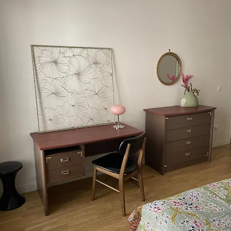 Homestay 2 Pers Proche Montmartre Paris